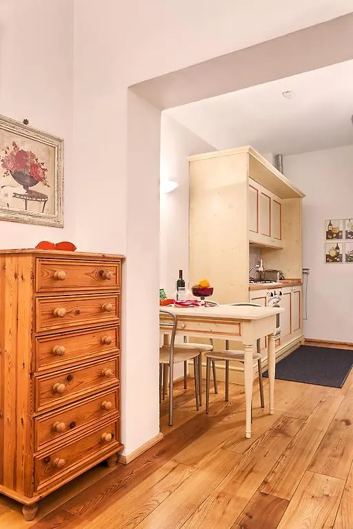 Bed and Breakfast Palazzo Trevi Charming House Bologna Bed & Breakfast