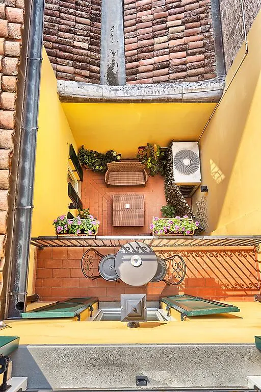 Bed and Breakfast Palazzo Trevi Charming House Bologna