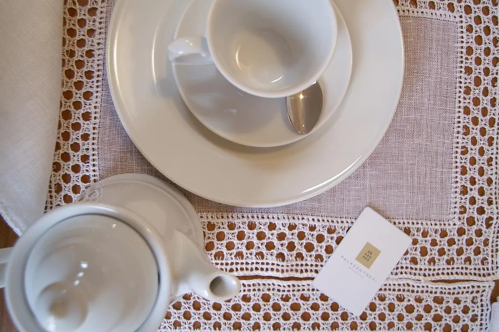 Palazzo Trevi Charming House Bed & Breakfast Bologna