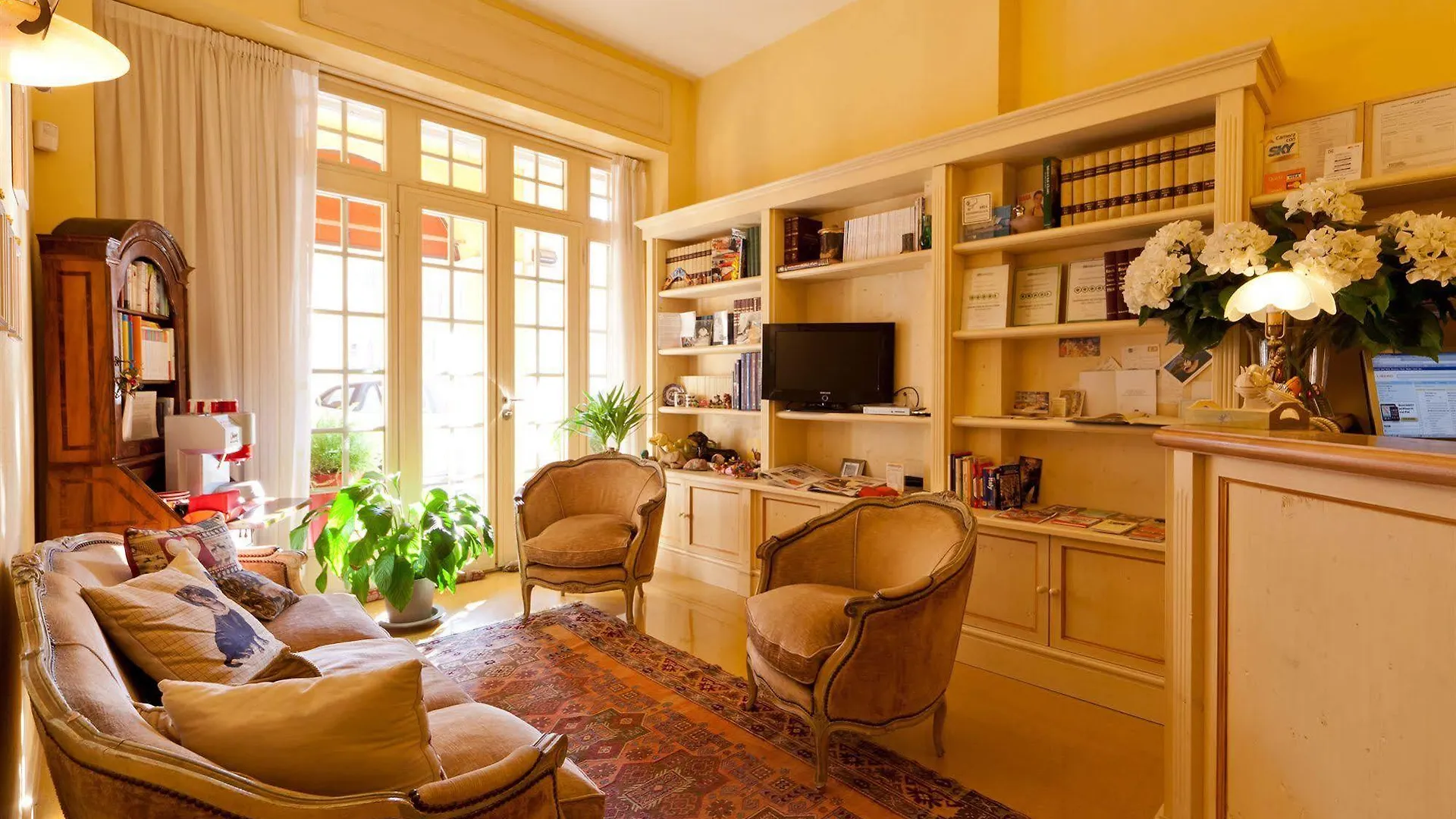 Palazzo Trevi Charming House Bed and Breakfast Bologna 3*,